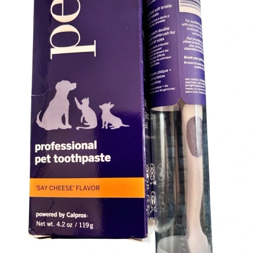 Petsmile Pro Pet Tooth Brushing Kit Toothbrush Toothpaste Say Cheese 4.2 Oz